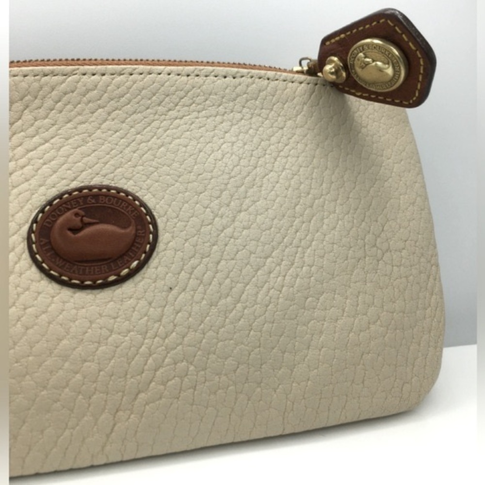 Dooney & Bourke || AWL Slim Zip Top Pouch || 🦆VINTAGE - Picture 13 of 13